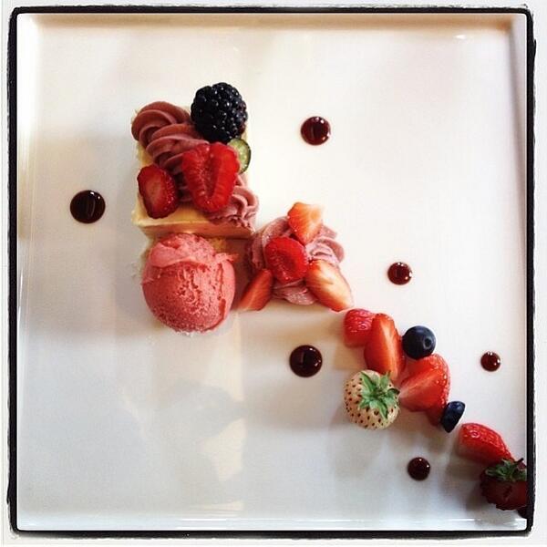 r-js.com/1oJLtUf 🍓🍇 by dorianlgr