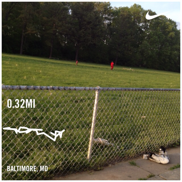 jth_djr's tweet image. Yall not rdy #StadiumSteps #Part2 I just ran 0.32 mi @ a 30'47"/mi pace with Nike+. go.nike.com/051mmoqp #nikeplus