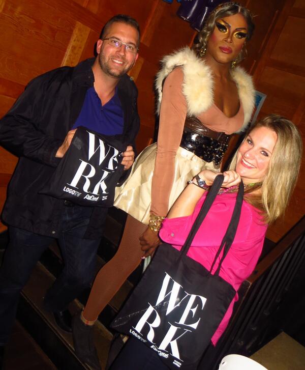 Join us tonight for @RuPaulsDragRace at 9pm then #DRAGZILLA with @DiDaRitz. Win #FREE @LogoTV #WERK bags!