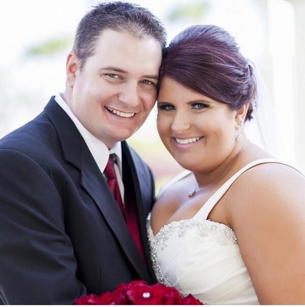 OCSunless's tweet image. Another bride w/the OC Sunless glow! Both bride &amp;amp; bridesmaid (on the left side of the bride) looking stunning!