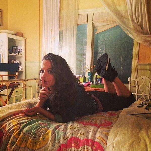 TamminS_Japan's tweet image. 【 @tamminsursok1 's tweet】
Who's bedroom are we in?!!!! #pll #jenna #itsgettingcray 
(このベッドルームは誰のためにあるのかしら？)