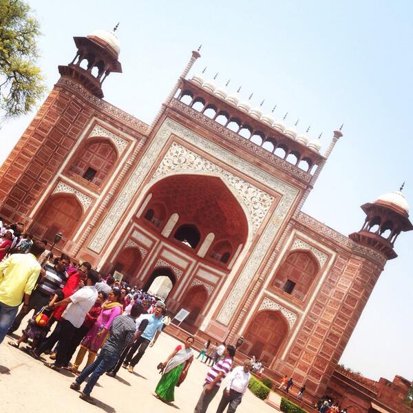 rupenradia's tweet photo. Exploring the #Golden #Triangle #Jaipur #Delhi #rupenradia http://t.co/ew3wl5j5hy