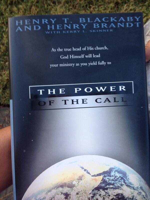 SamanthaWrites8's tweet image. ... Going to find it, going to read it! Highly recommended #readingmachine #writingmachine