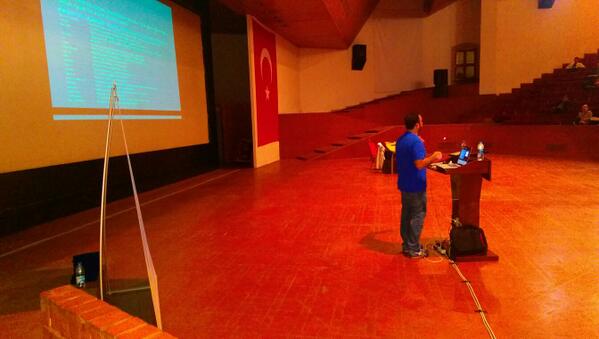 SiberKonferans's tweet photo. .@halilozturkci Mac OS X Forensics başlıklı sunumunu anlatıyor #SiberGuvenlikKonferansi http://t.co/UAxtKugI7m