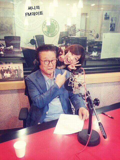 [OTHER][06-05-2014]Hình ảnh mới nhất từ DJ Sunny tại Radio MBC FM4U - "FM Date" Bng7dK5CcAAmb5m