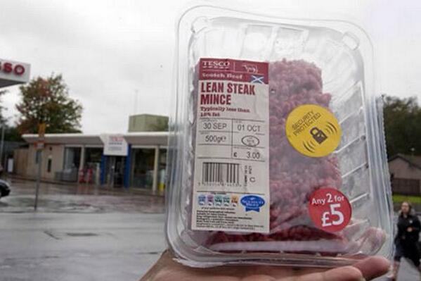 Lockdown2014's tweet image. Do you have your tags on meat ?