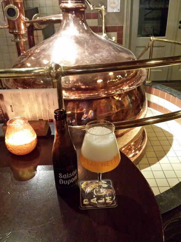 Een lekkere #saison van #Dupont bij <a href="/BekeerdeSuster/">De Bekeerde Suster</a>.. #Amsterdam, #craftbeer