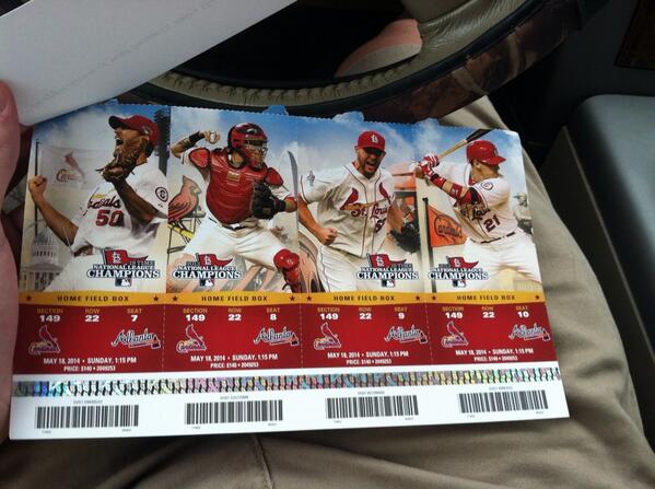 Here's something for the disappointing loss to the Hawks. RT and follow for a chance to win 4 tickets to Cards game.