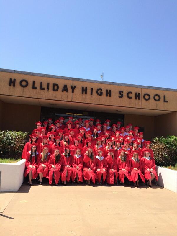 HollidayEagles's tweet image. HHS CLASS OF 2014