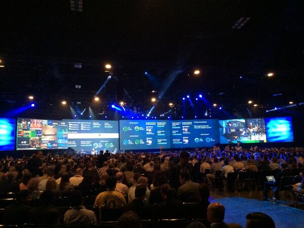 Slyoungone's tweet photo. At the opening of IBM's Smarter Commerce Summit @RosettaMktg #SmarterCommerce http://t.co/TuZqbc9Sfz
