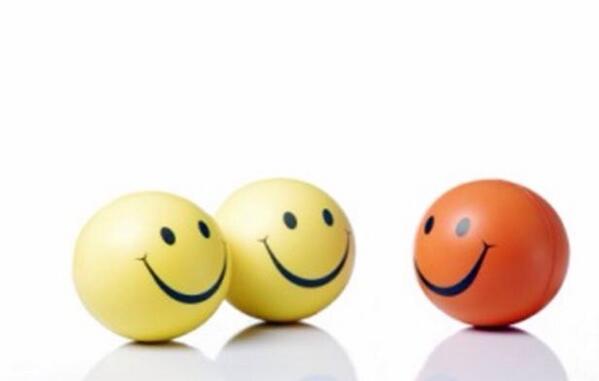 shosho123_gmail's tweet photo. "@flower12316: معنى السعادةليست في المال والجاه فقط وإنما السعادةالحقيقة هي إسعادمن حولك وحتى لولم تكن أنت سعيد.

http://t.co/wR13bLLQDS"