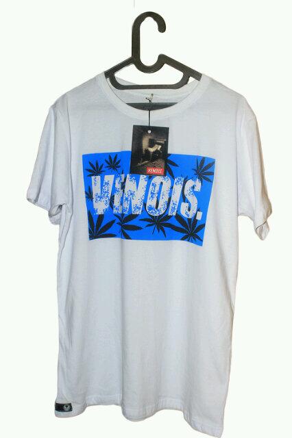 Ready! M-L-XL masih anget masih bau sablon ;;)