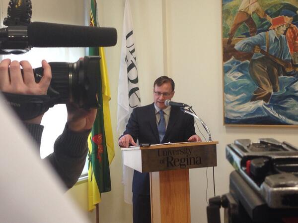 .<a href="/RobNorrisSK/">Rob Norris</a> says <a href="/UofRegina/">University of Regina</a>'s <a href="/iecs_uregina/">IECS</a> to help students become leaders in Canada's sci. community. #YQR