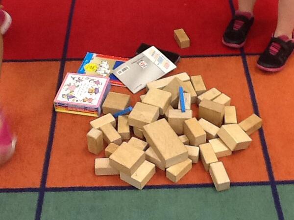 MrsASalvesen's tweet image. Shape Hunt! #rectangularprisms #sbbas #3DShapes #geometry