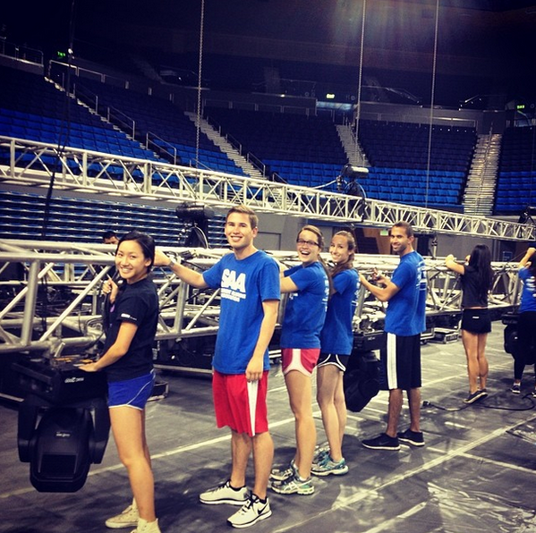 UCLASpringSing's tweet image. And so it begins! #stagebuilding #UCLASpringSing