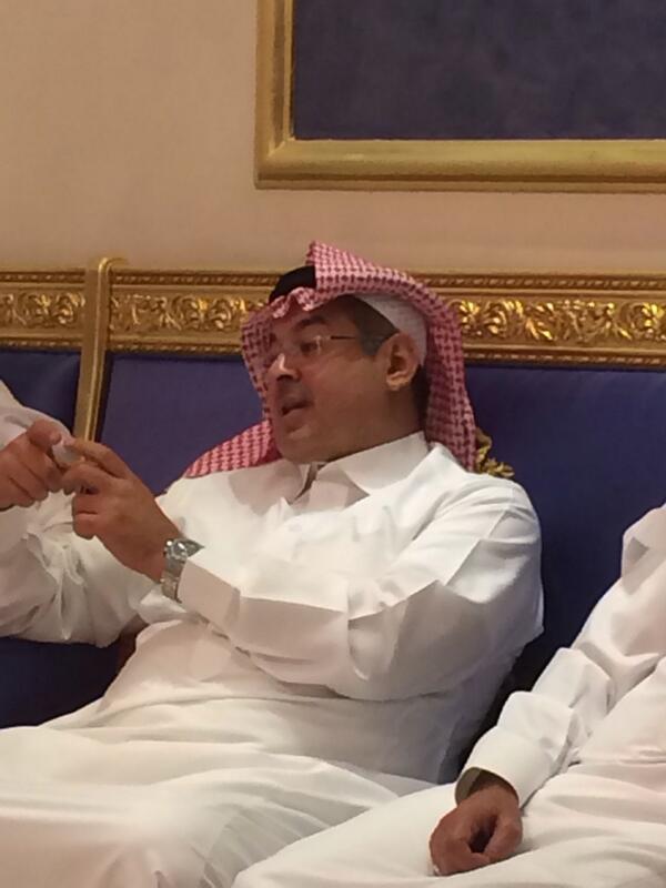 99Huzimi's tweet photo. يشرفنامدير عام الخطوط السعوديه السابق خالد الملحم والشيخ ماجد بن ربيعان 
في ضيافه ابن العم خالد بن خلف الحزيمي http://t.co/6uv0WTjVhN