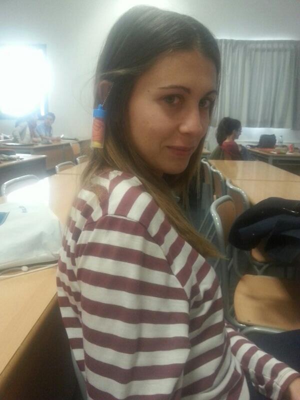 Haizeeea's tweet photo. Mis nuevos pendientes @1_Sara http://t.co/HxZ33fslQm