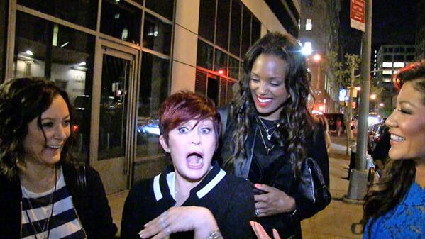 TMZ's tweet photo. ICYMI: 'The Talk' ladies are big fans of the Jay Z/Solange fight ... who isn't? http://t.co/VdPYjRvpKT http://t.co/cNqd603R4m