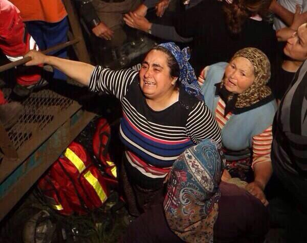 Şili'deki Maden kazası için "biz de olsa 3 günde kurtarırdık" diyenler, 8 saatte Ankara'dan Soma'ya gidemedi.. #Soma