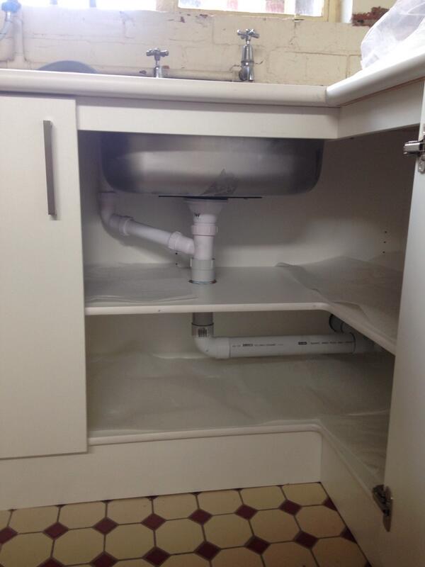 mpmplumbing's tweet image. Another example of DIY. No trap installed & complaints about sewer smell in his laundry! #plumbing #DIYdisasters