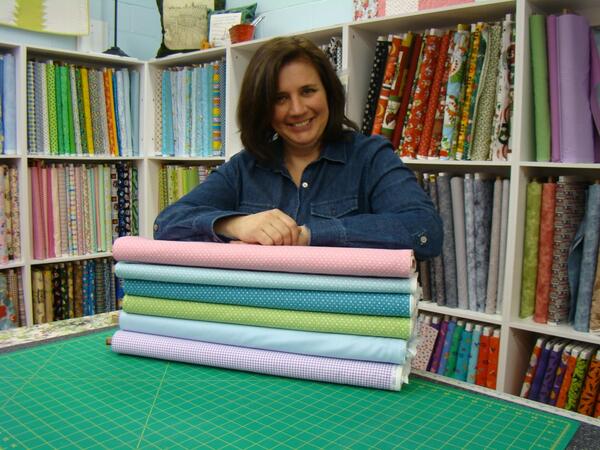 MadeInMag's tweet photo. Sneak peek into our next issue with Judy Baldwin, Sew Sisters Quilt Shop, Toronto, ... - http://t.co/B6gBDGqsM8 http://t.co/8j57u967cj