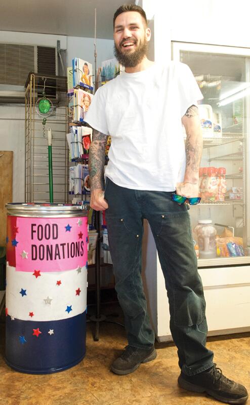 A Dayton man hopes his barrel project helps provide food &amp; supplies for the needy: 
ubne.ws/1sqW1rv #WWVWeekly