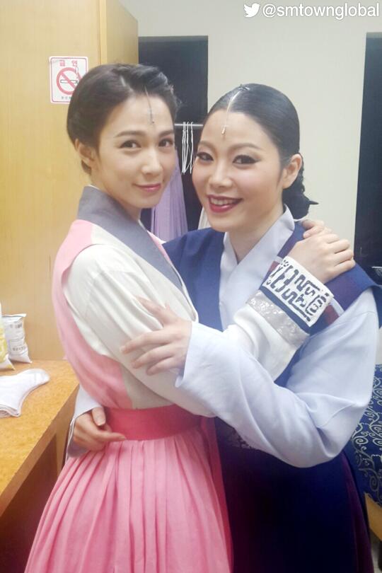 #LINA(<a href="/maomaomi84/">이지연</a>) at the musical 'The Moon that Embraces the Sun'. More photos: now.smtown.com/#/Show/811