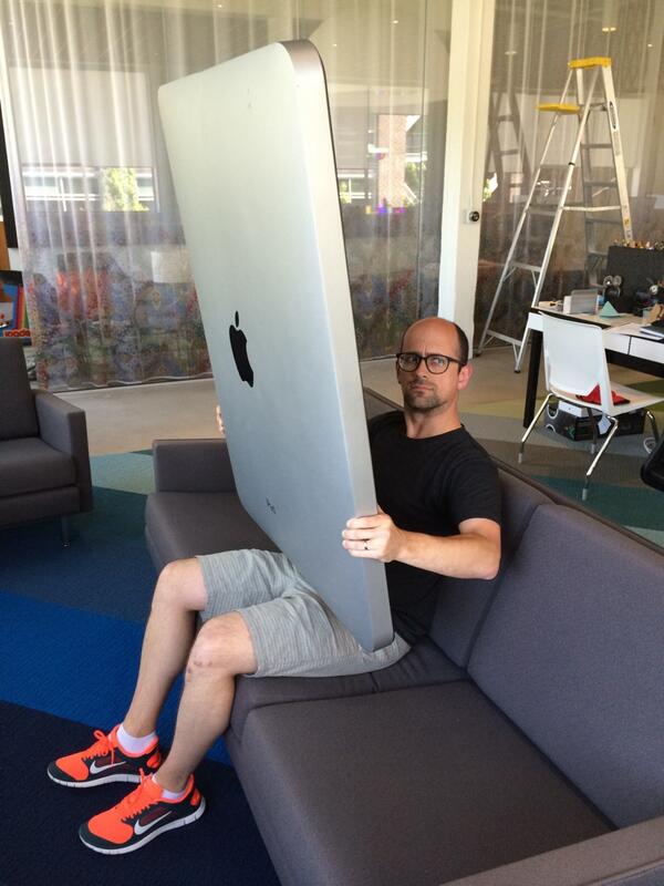 PCMag's tweet image. Introducing the iPad Pro:  (HT @panic)