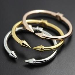TitanBliss's tweet photo. Check out my Dual Spikes Punk Cone Hinged Bangle  on @SellSimpleApp http://t.co/JhHSE9Iq2J http://t.co/uB7tj7MAcj