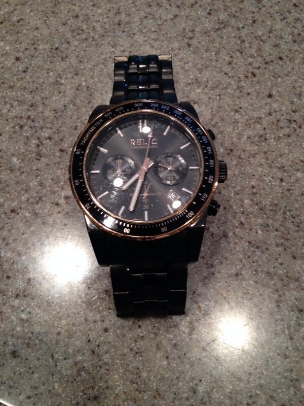 steveh81's tweet photo. Check out my new watch! @chad_2423 @JoshuaHCourtney @chp1lc http://t.co/wIBqnkYcNV