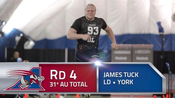 MTLAlouettes's tweet photo. Les #Alouettes ont sélectionné le joueur de LD James Tuck de @yorkulions en 31e position au total. http://t.co/AVAMqkmDFm
