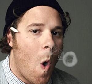 Foxorb's tweet image. Seth Rogen Shares Who He's Smoked Weed With!

Read More: bit.ly/1oN4s0i