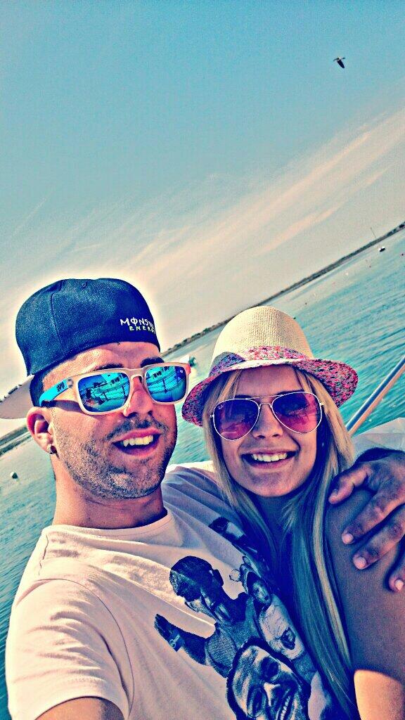 Mariiacsg's tweet photo. Me encanta Esos MOmentos Q me das Atu laDo😀 Jamas LOs Cambiaria por nada So MOnito🙈😀 @kawacano 😍😜😘💏 #PorTuGal http://t.co/OHU05IYJfe