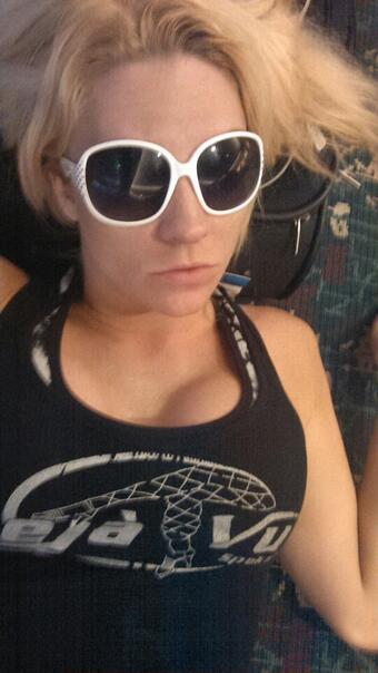 Remember that time I died on the floor of the Orlando airport? Sucked. #rawk #disneyjail http://t.co<a href="/tag/rawk"class="tags"><span>#rawk</span></a><a href="/tag/disneyjail"class="tags"><span>#disneyjail</span></a>