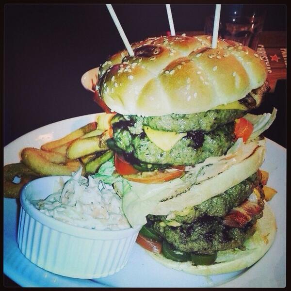 BearsBowling's tweet image. @BodyPowerExpo @BodypowerBunny anyone fancy a #cheatmeal after the show? #cleaneating #naba #protein