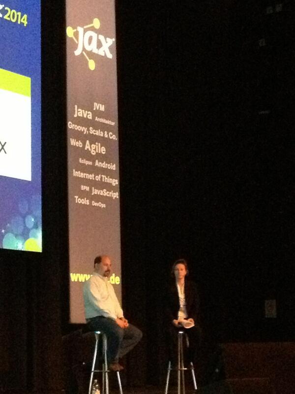 wolflook's tweet image. Fragen und Antworten zu Java 8: Q&A mit Angelika Langer und Brian Goetz #java8qa @jaxcon