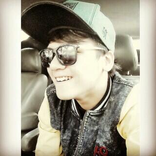 IlhamfeverJKT_'s tweet photo. Yeahhhh.. Liat Foto ini moodboster bangettt dahh,, Nyengir'a itu loh http://t.co/x24r0Dsw7b