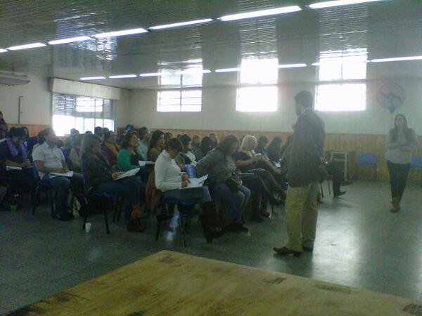 SecNyA_BA's tweet photo. Jornadas de capacitación de responsabilidad penal juvenil @PabloGNavarro @SecNyA http://t.co/NoYWZeOnDa
