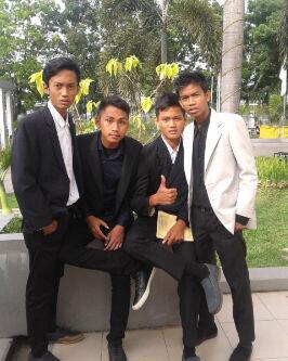 dayat_stroum's tweet photo. http://t.co/UuJ87aUKR5