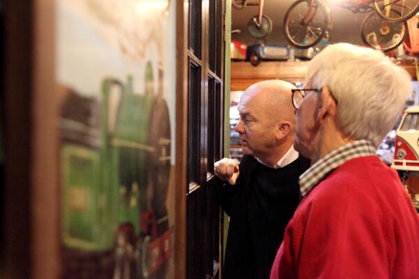 UK fans, watch tonight at 9 p.m. on <a href="/QuestTV/">Quest</a> as @DrewPritchard visits a pedal museum in East Sussex!
