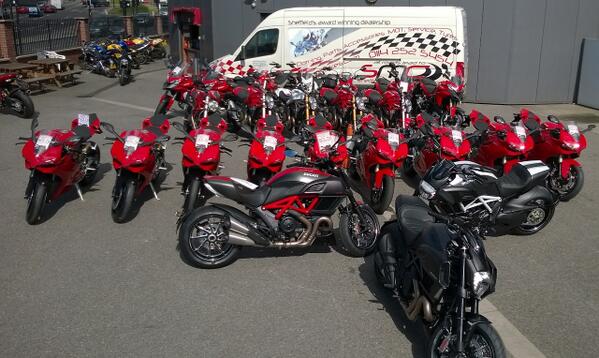 DucatiUK's tweet photo. RT @smcbikes: A few new Ducati’s all ready to be collected by their new owners :) @DucatiUK #panigale #diavel http://t.co/sTyuialbld