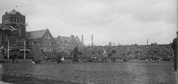 NCAACathedrals's tweet photo. .@Army_Football taking on @NavyAthletics at Philadelphia's Franklin Field in 1911 (cc: @BeschlossDC). http://t.co/ZVQwf92PCZ