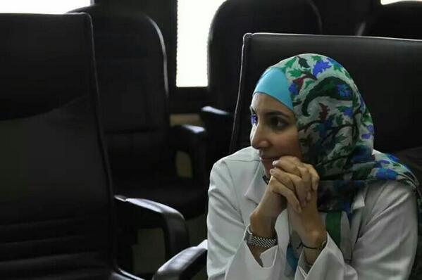 easy_clinic's tweet photo. د. ماوية خفاجي
روح الفريق الموجّهة ل#عيادة_أسهل
@makhafaji http://t.co/3yxNJyZhth