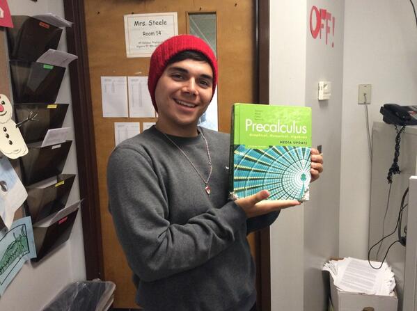 MathGeekSteele's tweet image. Senior Spotlight @balla_davis #chipper #joyinclass  #lovingsoul