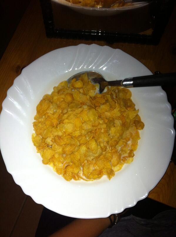 AmyLauraWard's tweet image. Hope your tea was nice..@annabelle_baker &amp;amp; @tomoevans_x I&apos;ve just prepared mine... #workerproblems