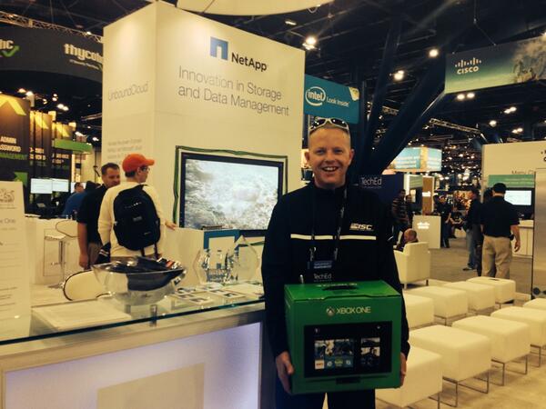 calvinnieh's tweet image. Winner winner chicken dinner. Come to the NetApp booth for your chance to win! #xbox #msteched #netappteched