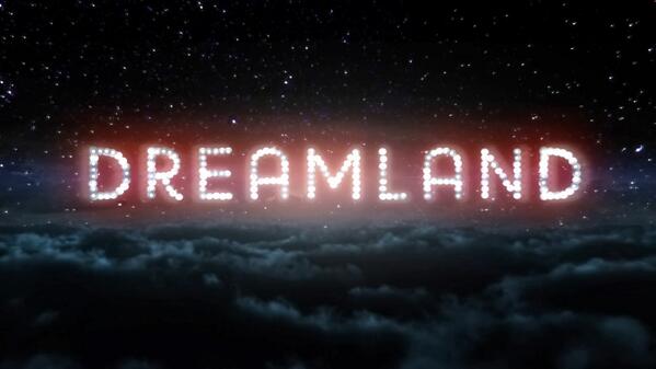 JoaoCarlos2794's tweet photo. Hoy a ver el ultimo capitulo de dreamland #dreamland8 @MariaHinojosaJ @Chris7sanchez @LilJsinger @MartaLarranaga http://t.co/i6933fRokL