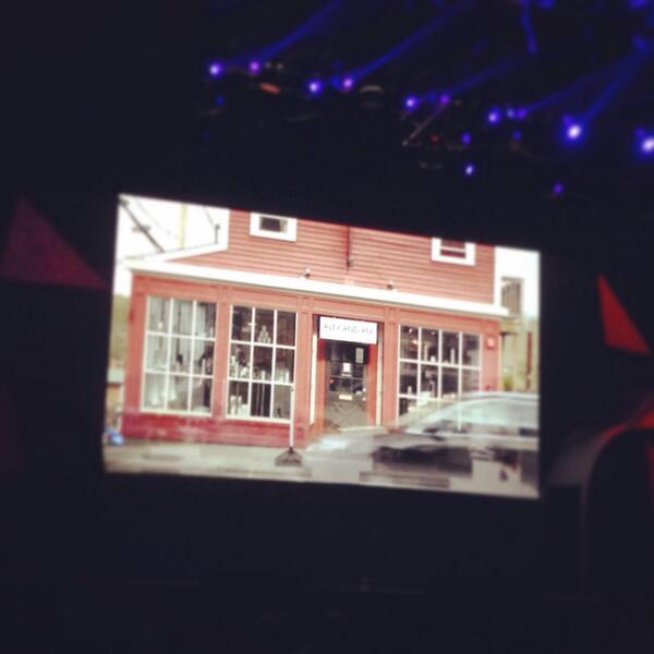 marcinfield: #AlexAndAni short in #MagentoImagine keynote http://t.co/Dv4dftinXy