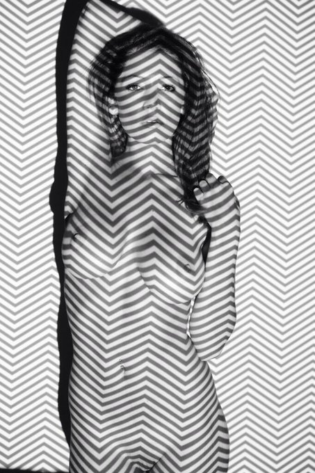 #projectorseries @reytrajano http://t.co/Zg1UTOth74<a href="/tag/projectorseries"class="tags">#projectorseries</a><a class="tags" target="_blank" title="On Twitter" href="/?out=eyJ0eXAiOiJKV1QiLCJhbGciOiJIUzUxMiJ9.eyJpYXQiOjE3MjEzNTE0NjEsImlzcyI6InR3cG9ybnN0YXJzLmNvbSIsIm5iZiI6MTcyMTM1MTQ2MSwiZXhwIjoxNzUyODg3NDYxLCJyZWRpcmVjdF91cmwiOiJodHRwczovL3R3aXR0ZXIuY29tL3JleXRyYWphbm8ifQ.R98lDUkCxH6G_QT9Dw3XH-qLcGhHCCYuG2coZzsFS7VLnYzZ2Z7UxYehB6UyIDRmtIF3U_G8NMGuSkWbqj2ZnQ">@reytrajano</a>