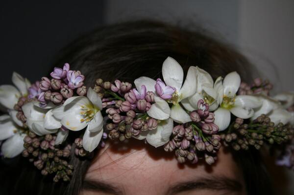 foxdesigned's tweet image. delicate #wedding #headdresses by foxdesigned.com